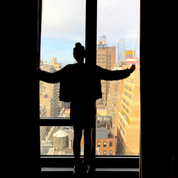 Hi I’m Jordana 🌸 - Picture 1 of 1